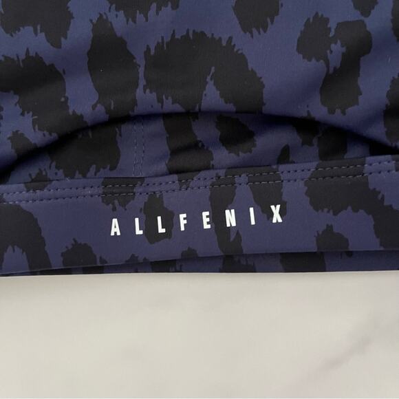 Allfenix Oversized Cheetah Sports Bra Racer back Navy black Sz Small - Picture 5 of 7